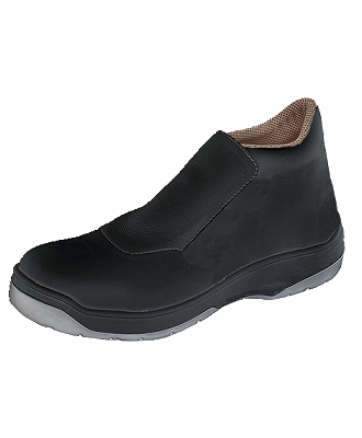 Par de botins de trabalho, sem biqueira resistente a impactos, a zona do tacão fechada, de tipo isolante, com resistência ao deslizamento, à perfuração, à penetração e à absorção de água.